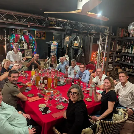 B&B Hostelry Restaurant Prive 4*