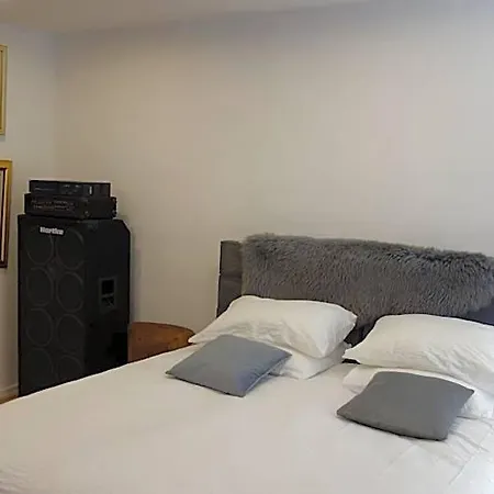 Hostelry Restaurant Prive Bed & Breakfast
