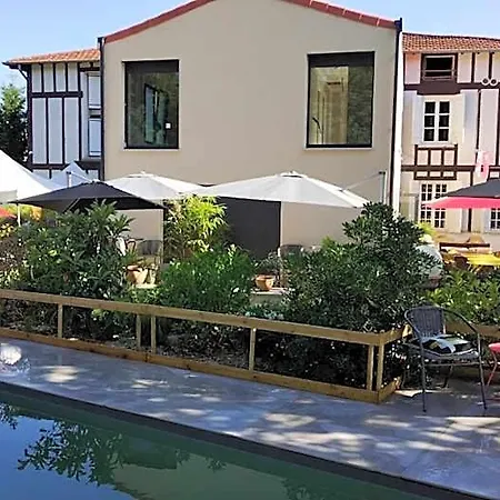 Panzió Hostelry Restaurant Prive 4*